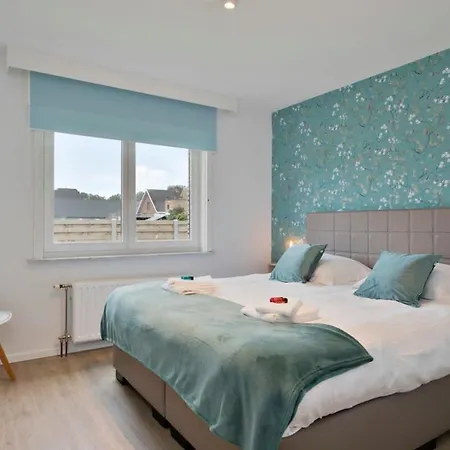 Huswell - Spacious With Garden Near The & Sea * ミデルケルケ